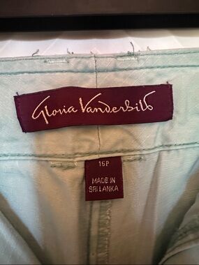 Gloria Vanderbilt Turquoise Green Shorts Skort